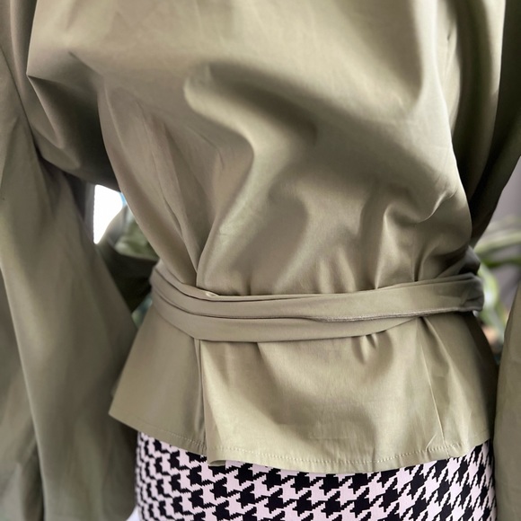 NY&C deep v neck wrap blouse - Picture 4 of 6